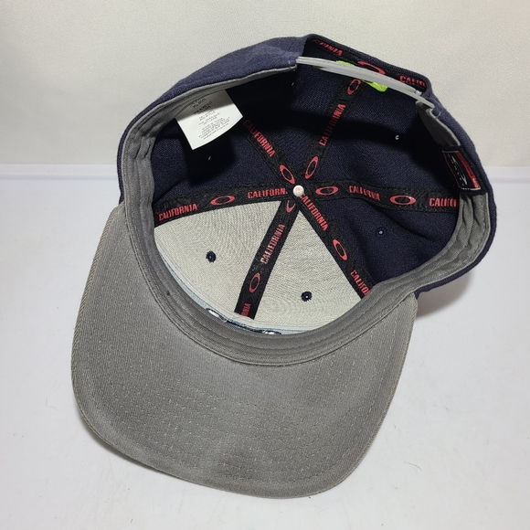 Oakley Adjustable Snapback Hat Cap Acrylic Wool Blend - Picture 5 of 6